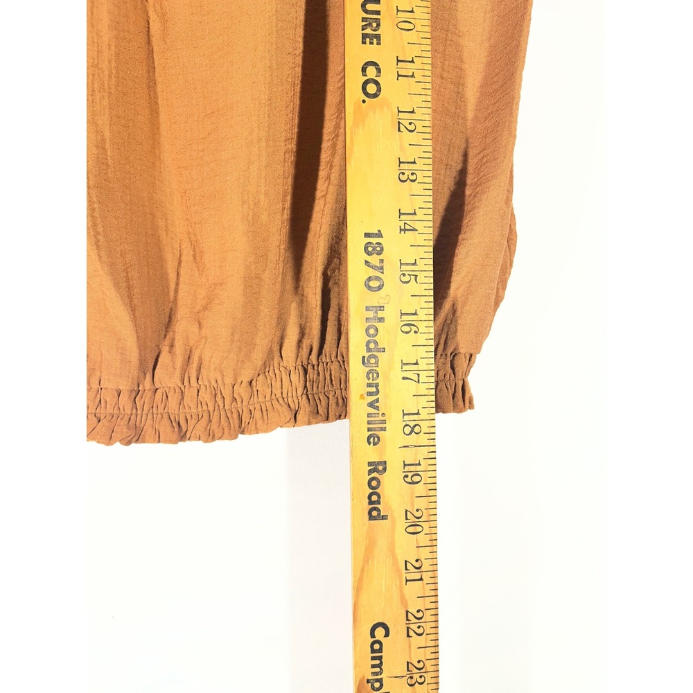 A New Day Crop Top Womens XL Rust Brown Crinkle Smocked Hem Minimalist Earthy - Picture 3 of 9